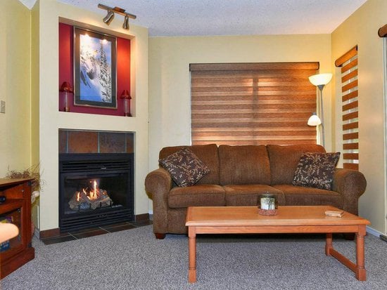 Whistler 1 Bedroom Accommodation - Wildwood Lodge - #608 Whistler 1 Bedroom Accommodation - Wildwood Lodge - #608