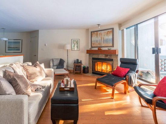 Whistler 2 Bedroom Accommodation - The Gables - #636 Whistler 2 Bedroom Accommodation - The Gables - #636