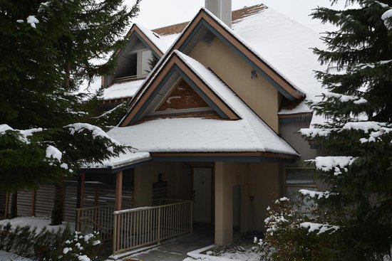 Whistler 3 Bedroom Accommodation - Gleneagles - #646