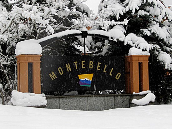 Whistler 4 Bedroom Accommodation - Montebello - #654