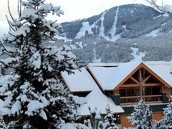 Whistler 4 Bedroom Accommodation - Montebello - #654