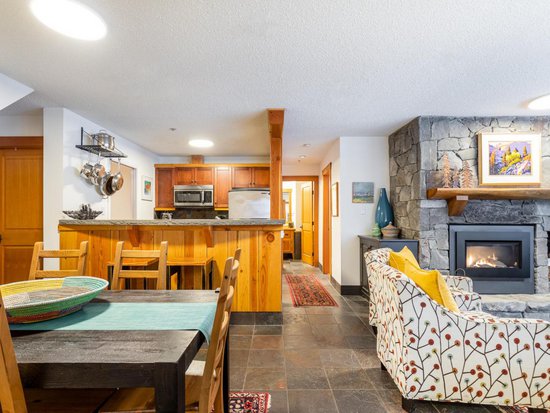 Whistler 2 Bedroom Accommodation - Villas - Foxglove - #694