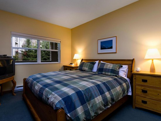 Whistler 3 Bedroom Accommodation - Deer Run - #733 Whistler 3 Bedroom Accommodation - Deer Run - #733