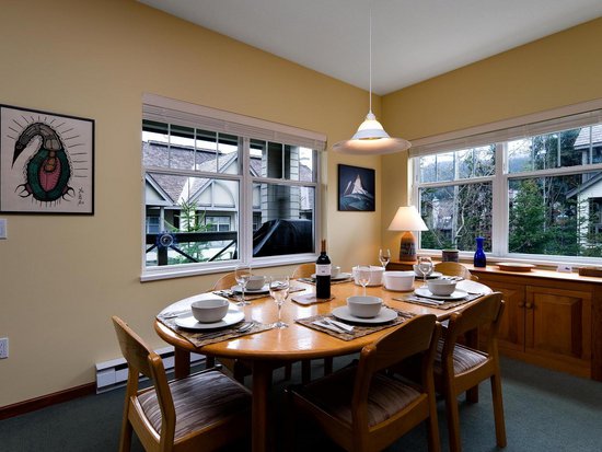 Whistler 3 Bedroom Accommodation - Deer Run - #733 Whistler 3 Bedroom Accommodation - Deer Run - #733