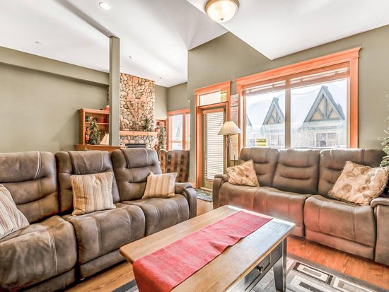 Big White 3 Bedroom Accommodation - Tree Tops - #848 Big White 3 Bedroom Accommodation - Tree Tops - #848