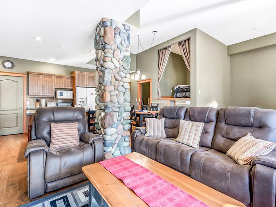 Big White 3 Bedroom Accommodation - Tree Tops - #848 Big White 3 Bedroom Accommodation - Tree Tops - #848