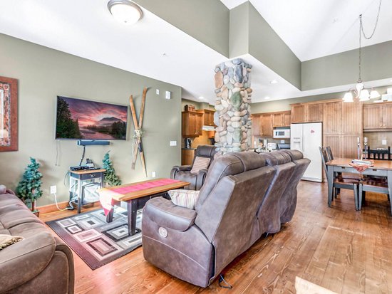 Big White 3 Bedroom Accommodation - Tree Tops - #848 Big White 3 Bedroom Accommodation - Tree Tops - #848