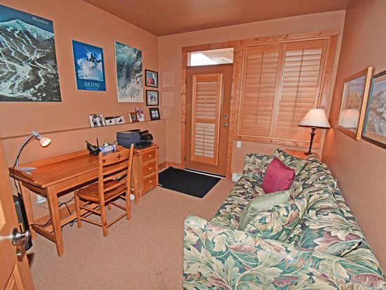 Big White 5 Bedroom Accommodation - Pinnacles - #865