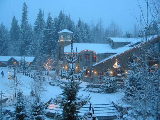 Whistler 2 Bedroom Accommodation - Whistler Town Plaza - Eagle Lodge - #946