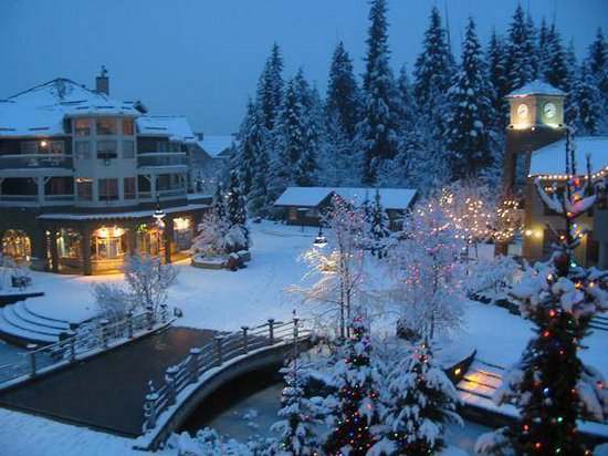 Whistler 2 Bedroom Accommodation - Whistler Town Plaza - Eagle Lodge - #946