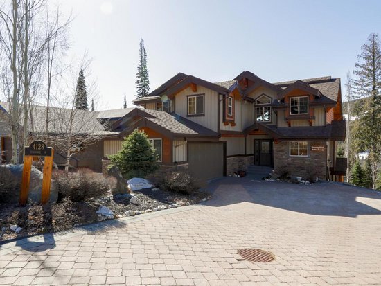 Sun Peaks 2 Bedroom Accommodation - Sundance Estates - #950 Sun Peaks 2 Bedroom Accommodation - Sundance Estates - #950