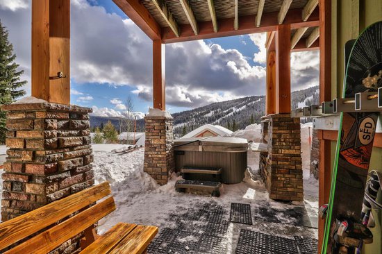 Sun Peaks 2 Bedroom Accommodation - Sundance Estates - #950 Sun Peaks 2 Bedroom Accommodation - Sundance Estates - #950