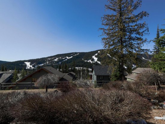 Sun Peaks 2 Bedroom Accommodation - Sundance Estates - #950 Sun Peaks 2 Bedroom Accommodation - Sundance Estates - #950