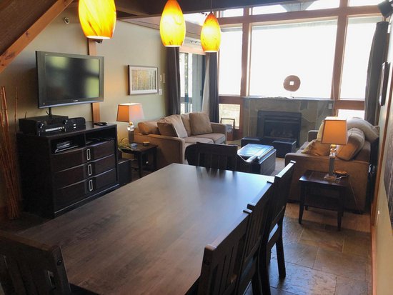 Whistler 3 Bedroom Accommodation - Greystone Lodge - #965 Whistler 3 Bedroom Accommodation - Greystone Lodge - #965