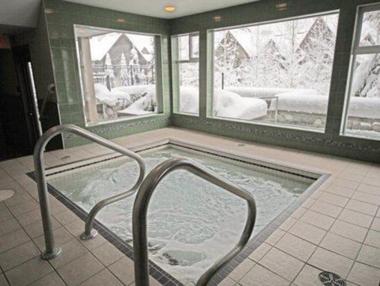 Whistler 3 Bedroom Accommodation - Greystone Lodge - #965 Whistler 3 Bedroom Accommodation - Greystone Lodge - #965