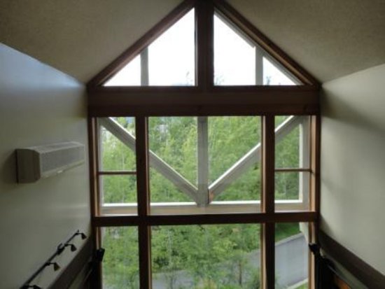 Whistler 3 Bedroom Accommodation - Greystone Lodge - #965 Whistler 3 Bedroom Accommodation - Greystone Lodge - #965